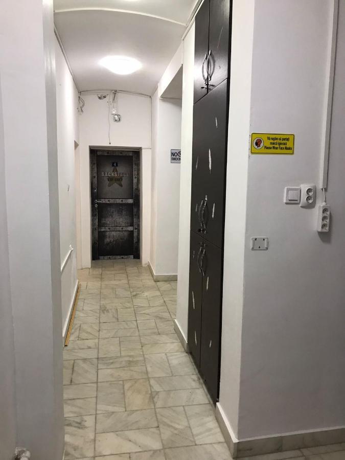 Large Apartment City Centre บูคาเรสต์ ภายนอก รูปภาพ